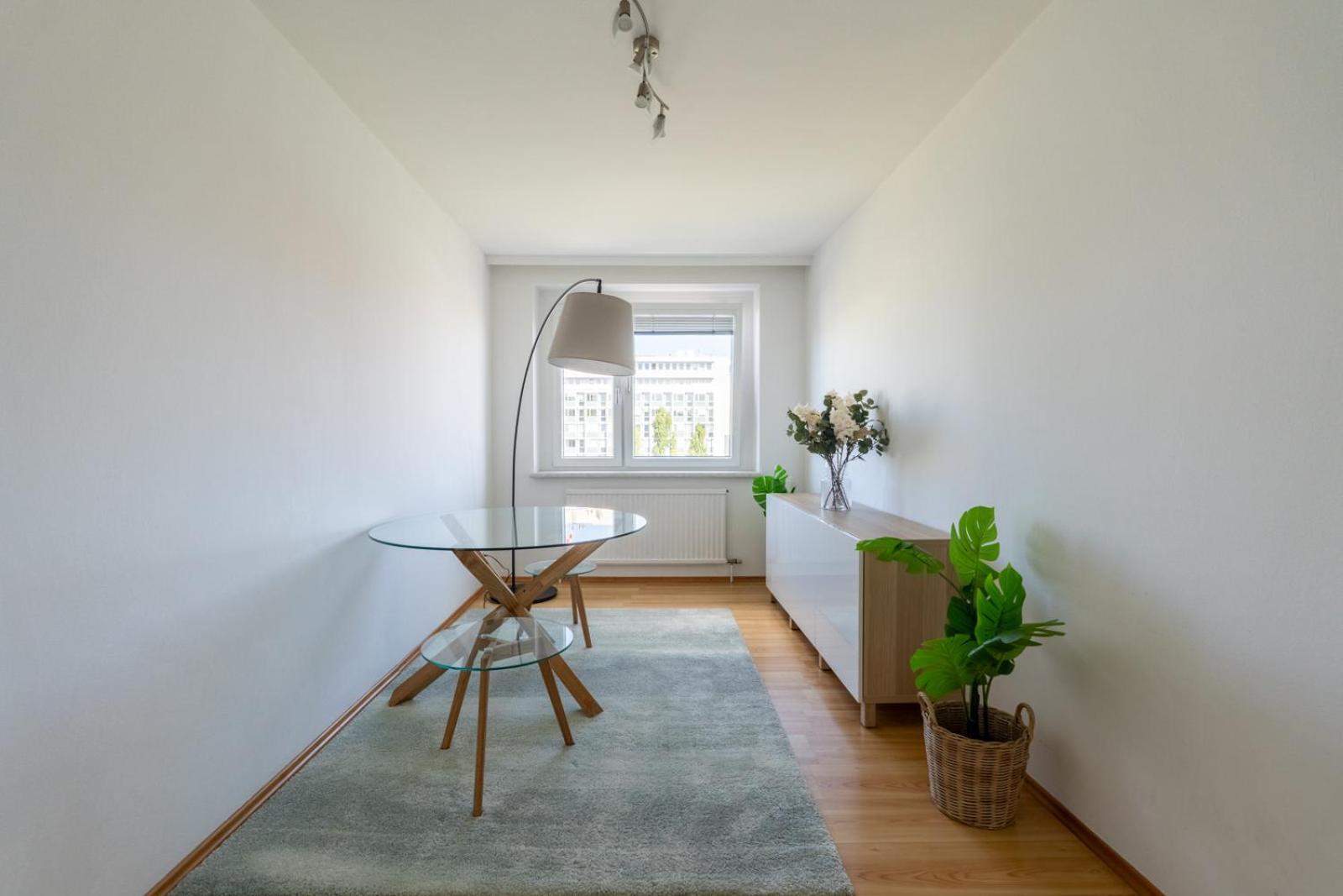 Apartment Two Bedrooms - 85 Squaremeters - 4 Min To U6 Dresdner Str *