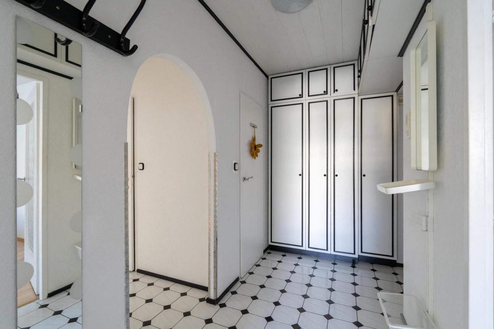 Two Bedrooms - 85 Squaremeters - 4 Min To U6 Dresdner Str * Vienna