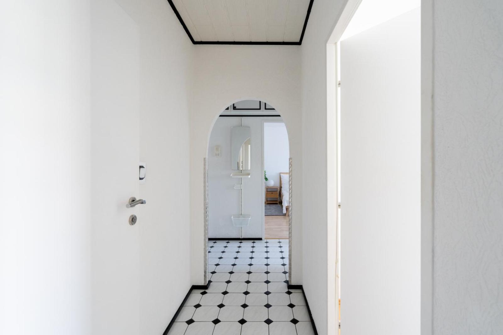 Two Bedrooms - 85 Squaremeters - 4 Min To U6 Dresdner Str * Vienna